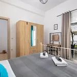 Apartment Spacious And Bright *