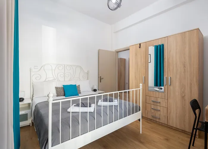 Apartament Spacious And Bright