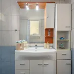 Spacious And Bright Апартаменты